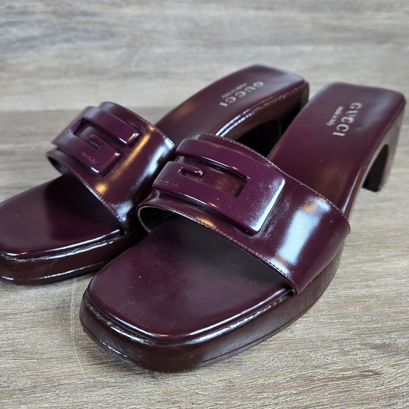 Authentic Gucci Plum Leather Wood Block Heel Slip On Slides Sandals Sz 37 US 6.5 - Picture 11 of 12